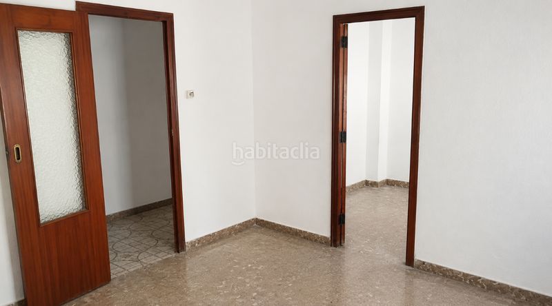 Foto efe5c0b5-a78f-4363-96c6-b86dbe7892cb. Pis a Carcaixent
