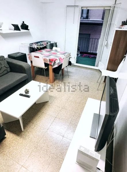 Foto c6590cda-e506-4ede-a34e-a53e3397c253. Pis a Zona Concordia Burjassot