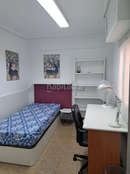 Foto f0199688-aeae-4a8d-810c-c0c3edb79631. Pis a Zona Concordia Burjassot