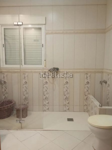 Foto ae397167-8d71-4d2f-af1e-dfff91b3111f. Pis a Pobla Llarga (la)