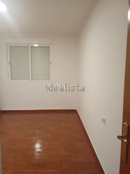 Foto e91d7e43-dd15-4e05-a54d-6b66d279c227. Pis a Pobla Llarga (la)