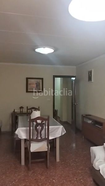 Foto b07de6d7-950c-4c7a-a3f3-904f082436c7. Etagenwohnung mit parking in Benifaió