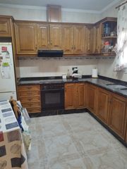 Appartement  Carrer de tous. Piso todo refromado con amplisimas estancias