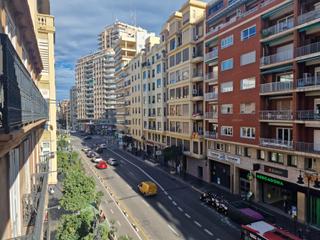 Lloguer Aparcament cotxe  San vicente martir. Plaza de garaje en el centro de valencia, junto a la iglesia de