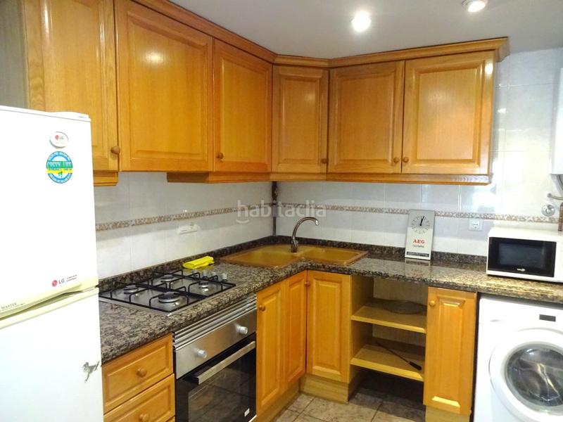 Foto 45c3f327-a36a-4263-96ad-79d958223dd9. Affitto appartamento con parcheggio in Safranar Valencia