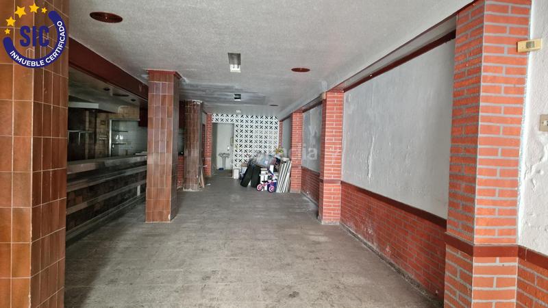 Foto 0190e88f-6db8-4b9f-aa09-699f915e109e. Local comercial a Natzaret Valencia