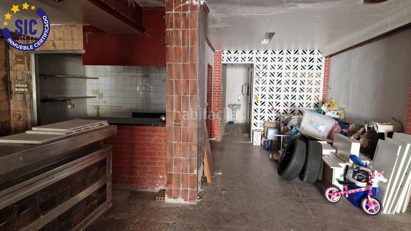 Foto 20edaced-4d0c-41fc-aa87-878895c9fffb. Local comercial a Natzaret Valencia