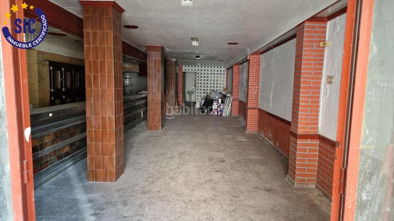 Foto 2f5fd3f6-e8e2-4624-bc72-d2b59a8d6dd2. Local comercial a Natzaret Valencia
