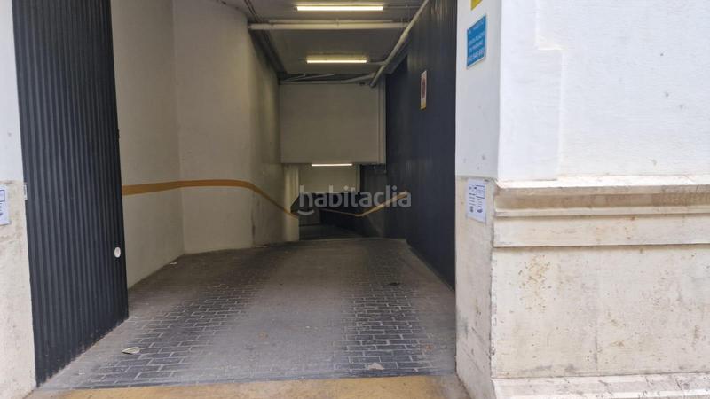 Foto 4f4412f8-e866-4efa-a946-ebc586e7f4c4. Car parking in El Pla del Remei Valencia