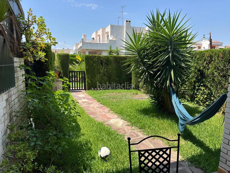 Foto f1d7be00-5f29-4e1a-9d27-374b981f7946. Lloguer casa adossada amb aparcament piscina a Canet d´en Berenguer