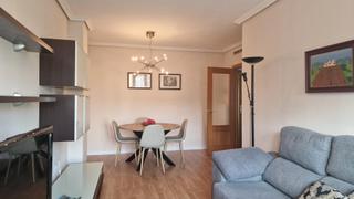 Lloguer Pis  Calle rio jiloca. Tu hogar ideal en malvarrosa 3 hab., parking y vistas al parque