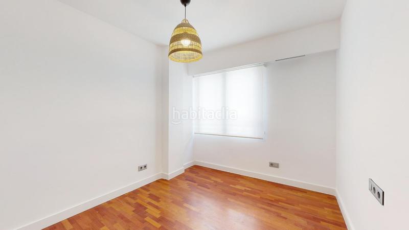 Foto 0676e6d7-0af1-46af-8df1-93a55048ad77. Lloguer pis amb calefacció aparcament a La Roqueta Valencia