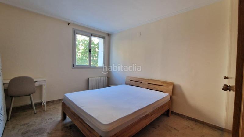 Foto 3932e54a-2386-4e00-8196-d535a05efcba. Alquiler piso vive el lujo y la comodidad en av. francia en Valencia