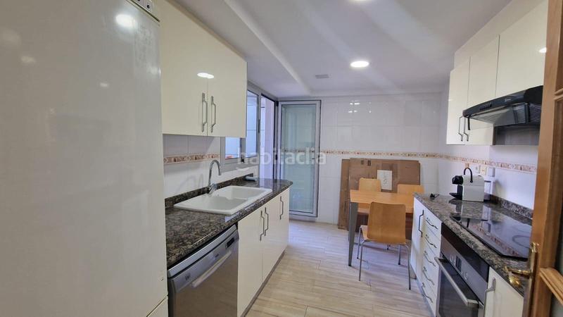 Foto 3cf2e1f0-d0f3-4e19-95a4-6e08f5b93de4. Rent flat with heating parking pool in Penya-Roja - Avda. Francia Valencia