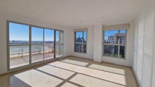 Location Attique à Ciutat de les Ciències i de les Arts - Justicia. Ático exclusivo con terraza de ensueño y vistas panorámicas.