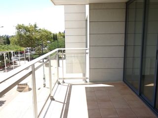 Lloguer Pis  Avenida alameda. Piso de un  tres dormitorios , con terraza y plaza de garaje