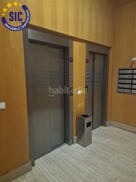 Foto 8d87dd1b-3dfd-498c-bf41-472b52ebeb68. Aparcament cotxe a Penya-Roja - Avda. Francia Valencia