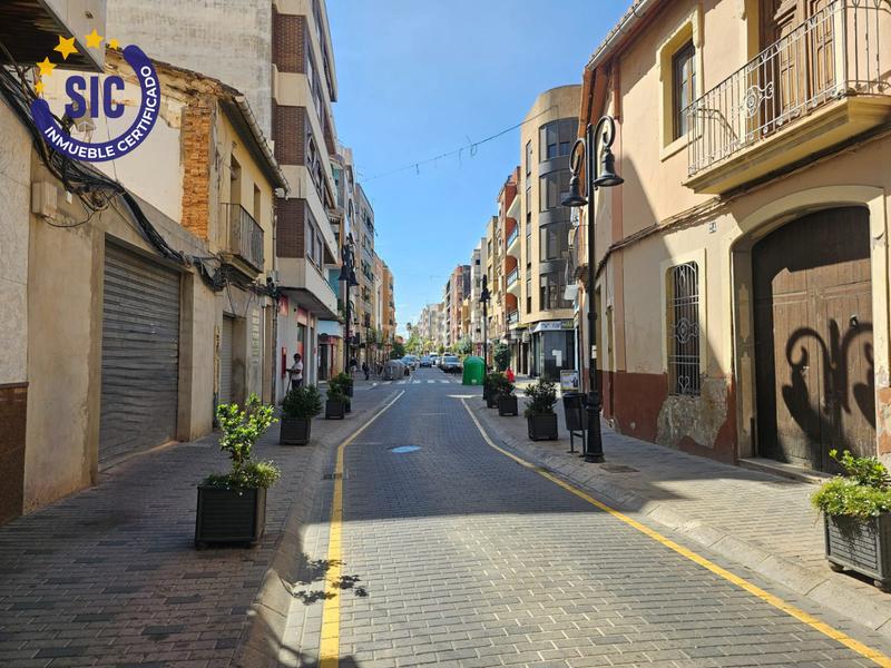 Foto 23a3a614-af6f-4589-b6b8-955d36537e17. Casa in Aldaia