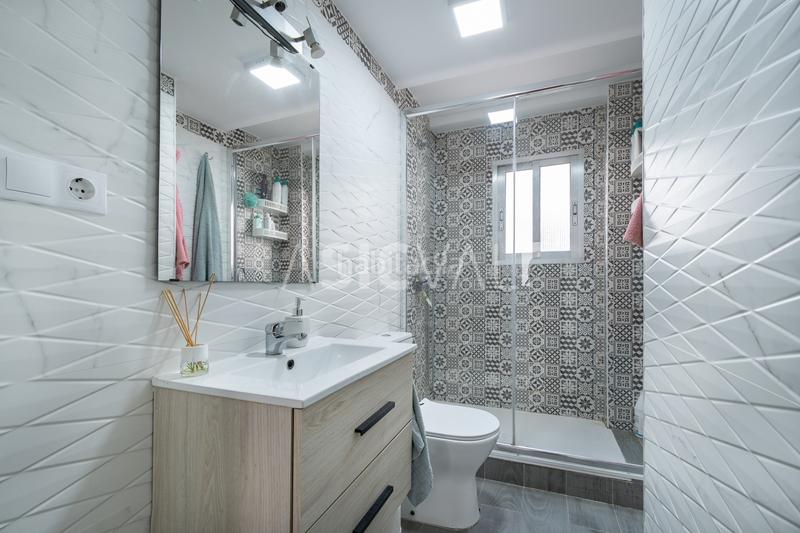 Foto 48ca8ed1-9037-469b-990f-797a70ad13c2. Piso magnífico piso reformado para disfrutar desde el primer día!! balcon y vestidor...qué más se puede pedir? en Alaquàs