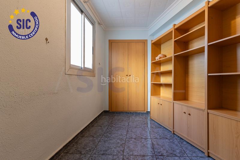 Foto d2aa7279-3a8b-4598-82b0-e7451f8f6098. Appartamento in Centro - Casco Antiguo Torrent