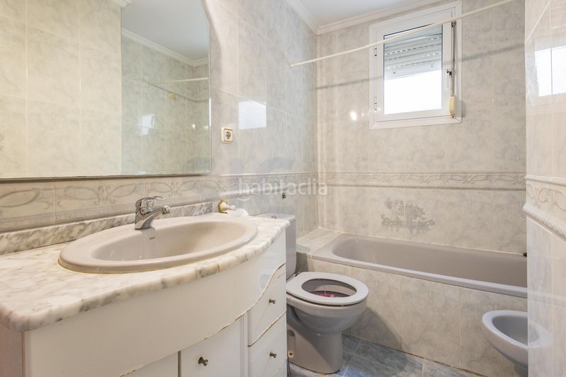 Foto 8f944009-46b3-4ff8-bc65-b3ff10b8238f. Pis a Quart de Poblet