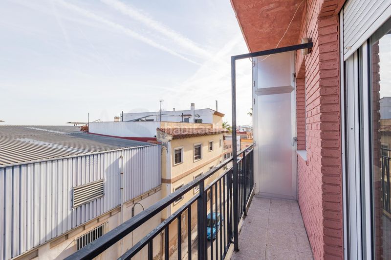 Foto e53ae4c7-190a-4cf4-8bdd-a56eb5ea986e. Pis a Quart de Poblet