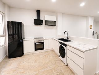 Local Comercial a Aldaia. Local comercial acondicionado como vivienda con proyecto para ca