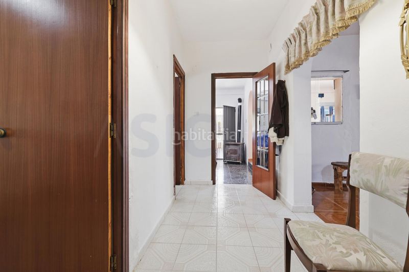 Foto bde70e83-d004-4429-beb1-8af8b2320495. Casa chalet con piscina, placas solares y gran parcela en entorno natural. solana en Cheste
