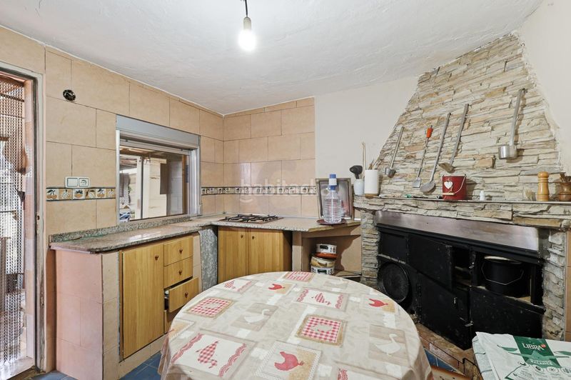 Foto eaf7710e-0132-4df8-9495-d73c378b434c. Casa chalet con piscina, placas solares y gran parcela en entorno natural. solana en Cheste