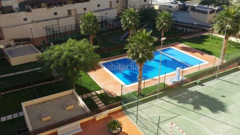 Foto a3ba8ff7-6c06-4618-bf79-a267234ea00e. Lloguer pis amb calefacció aparcament piscina a Paus - Polígono San Blas Alicante