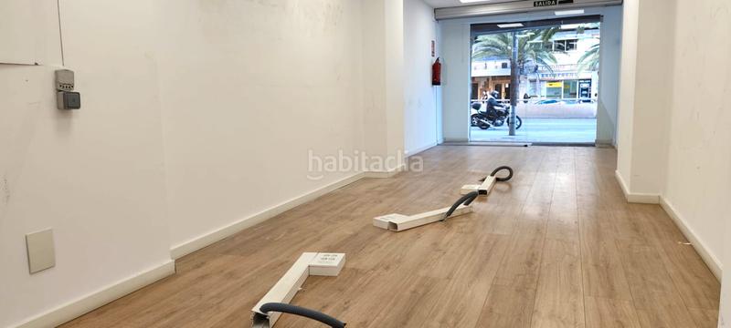 Foto 66de1fdb-bf69-49f9-aaf6-c00581b05497. Alquiler local comercial espectacular local en avda de la estacion en Alicante