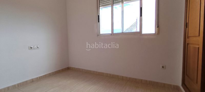 Foto 00e7708b-72d7-42d2-b014-c864812b2731. Pis amb piscina a Villafranqueza Alicante