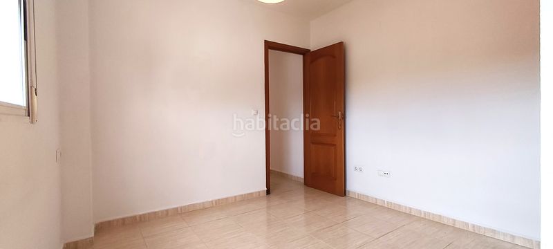 Foto 0400b857-cd9e-4bb9-8b66-ecc2949b981a. Pis amb piscina a Villafranqueza Alicante