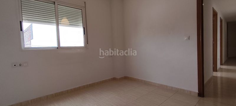 Foto a3e36dcc-f681-47c5-81b0-401e57972bd4. Pis amb piscina a Villafranqueza Alicante