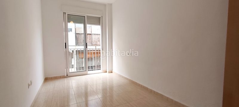 Foto f5959ca6-e499-4315-801c-520a5f13734b. Pis amb piscina a Villafranqueza Alicante