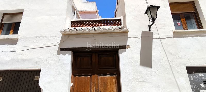 Foto 8eda7ba6-f7af-4f02-93ba-f56118a72d08. Casa amb xemeneia aparcament a Pueblo Calp