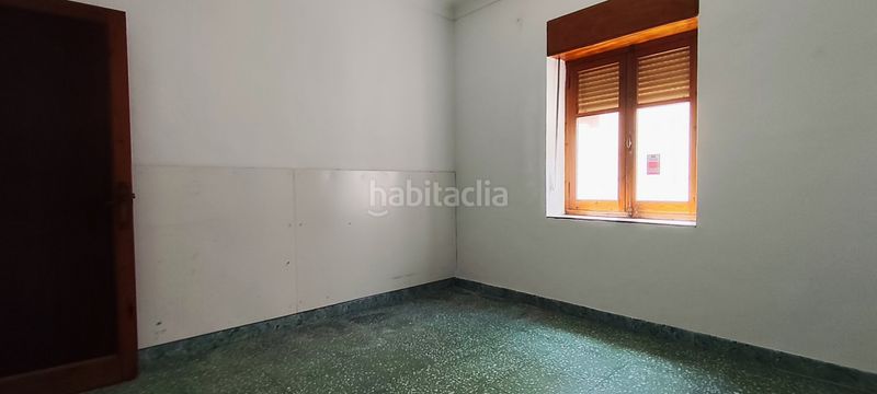 Foto cd03e492-1d50-46a3-bf6f-11bb79affd25. Casa amb xemeneia aparcament a Pueblo Calp