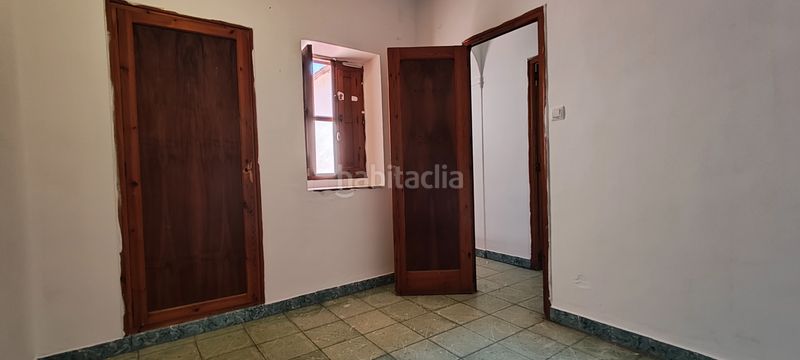 Foto d46c0a6a-8416-4364-8bc1-76eeef72d594. Casa amb xemeneia aparcament a Pueblo Calp