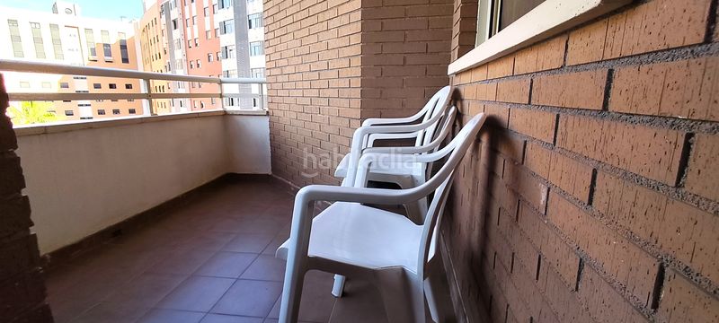 Foto 4fa38a90-4de4-44df-9ec3-707b63eaa4da. Pis amb calefacció aparcament piscina a Paus - Polígono San Blas Alicante