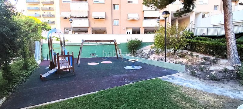 Foto 6cf06c6e-9fc7-41cf-a09a-c516e2aef553. Pis amb calefacció aparcament piscina a Paus - Polígono San Blas Alicante