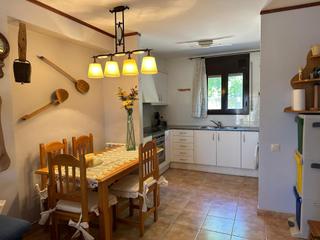 Semi detached house  De rocadepena. Casa en venta en alpens