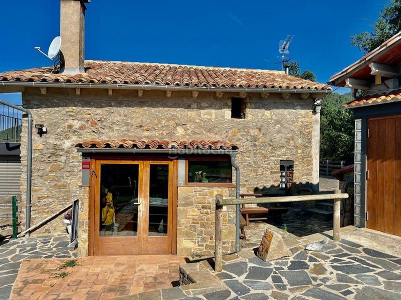 Foto d0984656-f015-4510-be85-23cc284e5ee8. Masía finca rústica en venta en las llosses en Llosses (Les)
