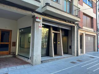 Business premise in D'enric delaris 12. Venta local comercial en manlleu