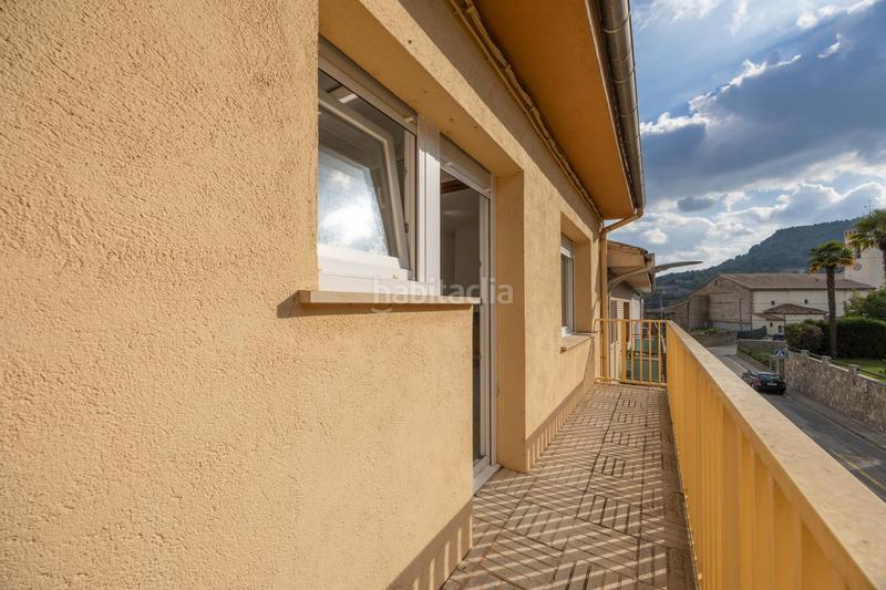 Foto b2666c18-4055-4383-988d-7360874f91c6. Casa adossada amb calefacció aparcament a Sant Quirze de Besora
