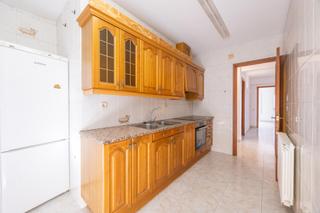 Casa adossada a Sant Quirze de Besora. Casa unifamiliar en venta en sant quirze de besora