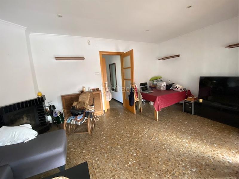 Foto 6832b52d-d04c-462d-8f73-6487a0a5797d. Casa con camino riscaldamento parcheggio in Santa Maria-Terra Nostra Montcada i Reixac