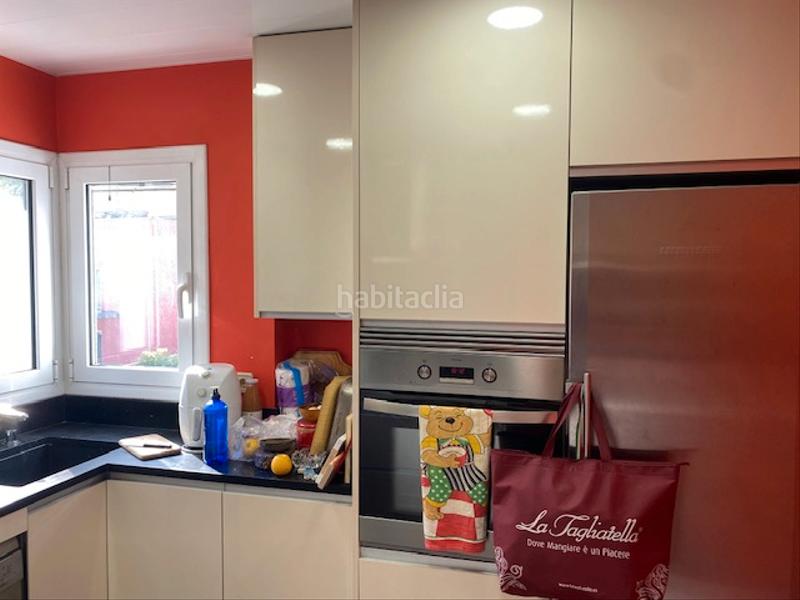 Foto 8e624263-316e-4079-9a6b-75dbd8b70703. Casa con camino riscaldamento parcheggio in Santa Maria-Terra Nostra Montcada i Reixac