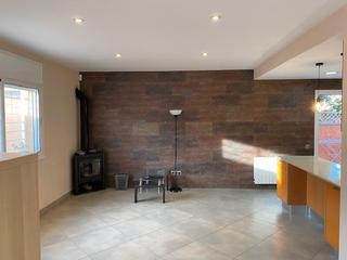 Location Rez-de-chaussée à Santa Maria-Terra Nostra. Alquiler bajos con parking incluido