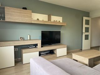 Pis a Mas Rampinyo - Montcada Nova - Carrerada. Piso 3 habitaciones en perfecto estado