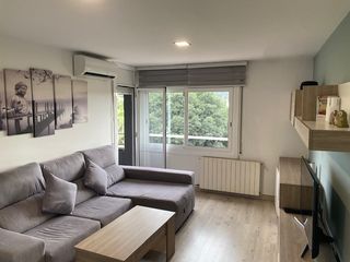 Pis a Mas Rampinyo - Montcada Nova - Carrerada. Piso 3 habitaciones en perfecto estado